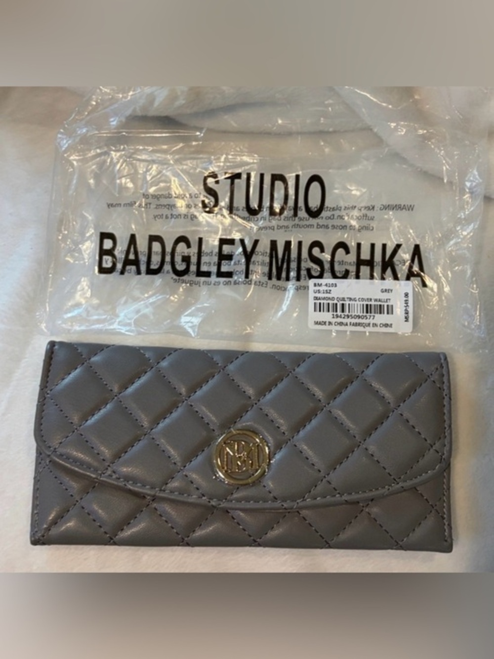 Badgley Mischka Quilted Grey Leather Wallet with Gold Logo